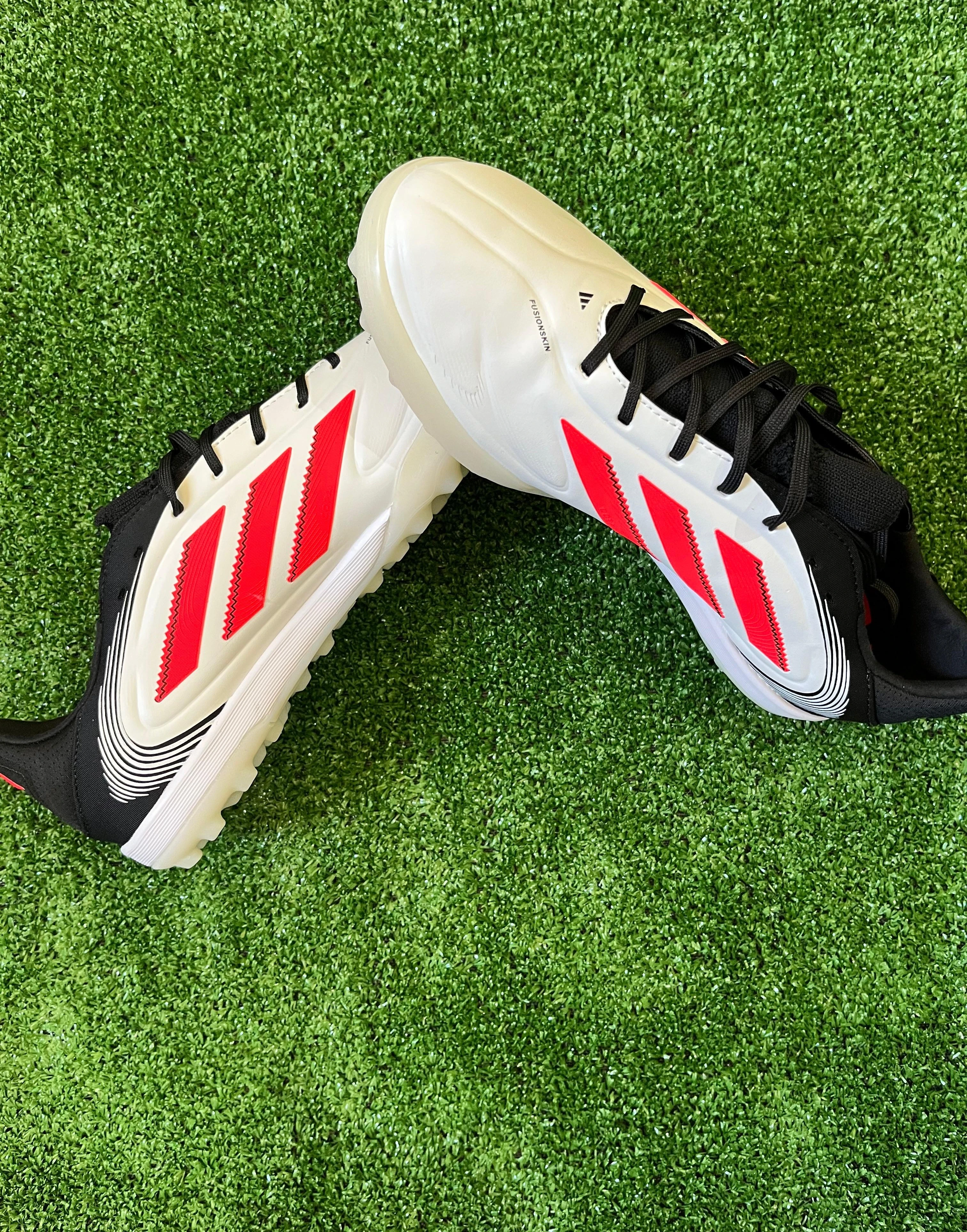 Botín Adidas F50